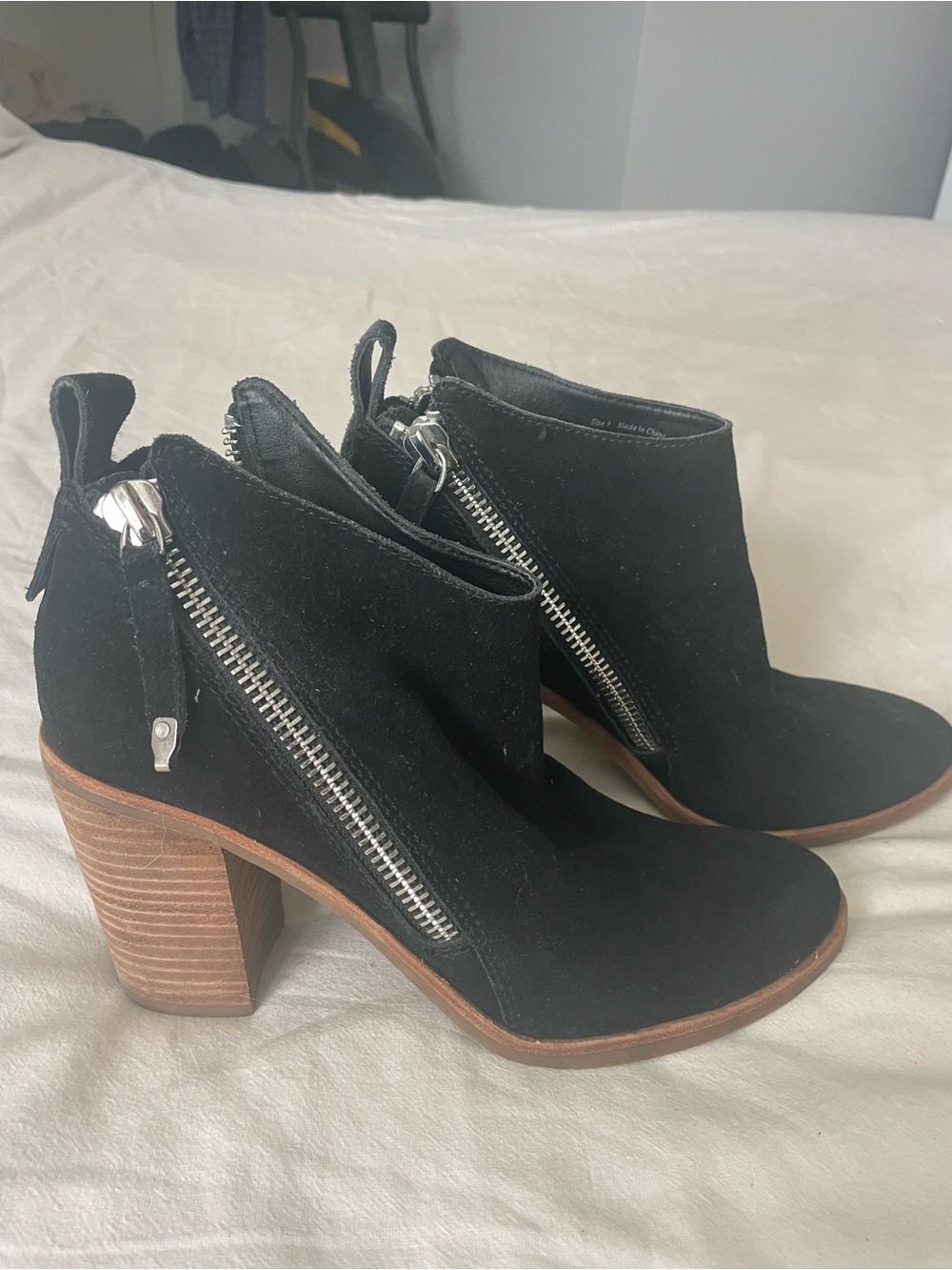 Dolce Vita Black Suede Side-Zip Stacked Heel Booties